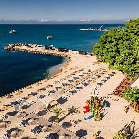 Royal Grand Hotel And Spa Καβάρνα Εξωτερικό φωτογραφία