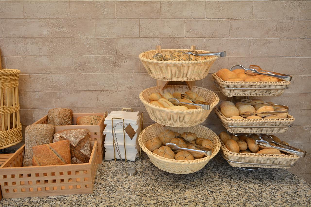 Royal Grand Hotel And Spa Καβάρνα Εξωτερικό φωτογραφία