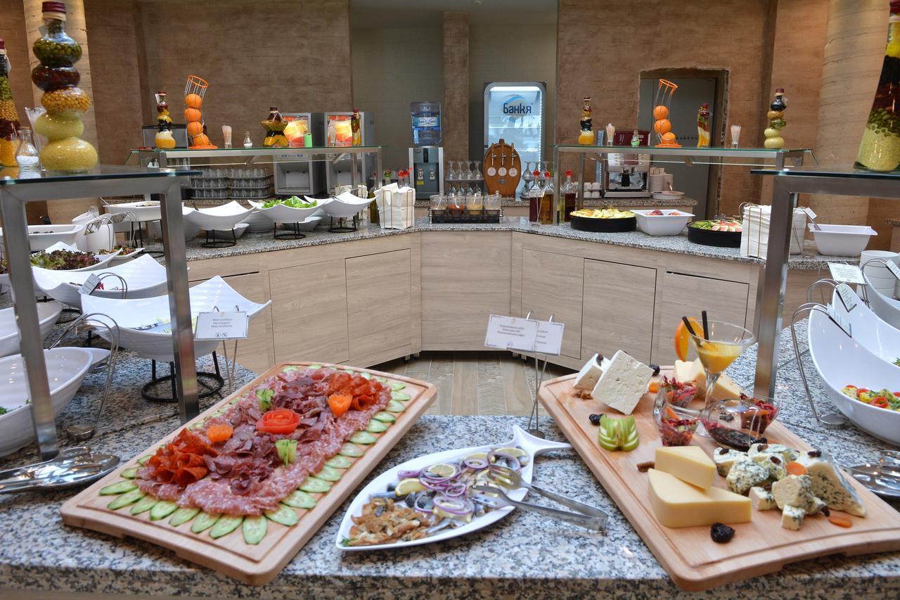 Royal Grand Hotel And Spa Καβάρνα Εξωτερικό φωτογραφία