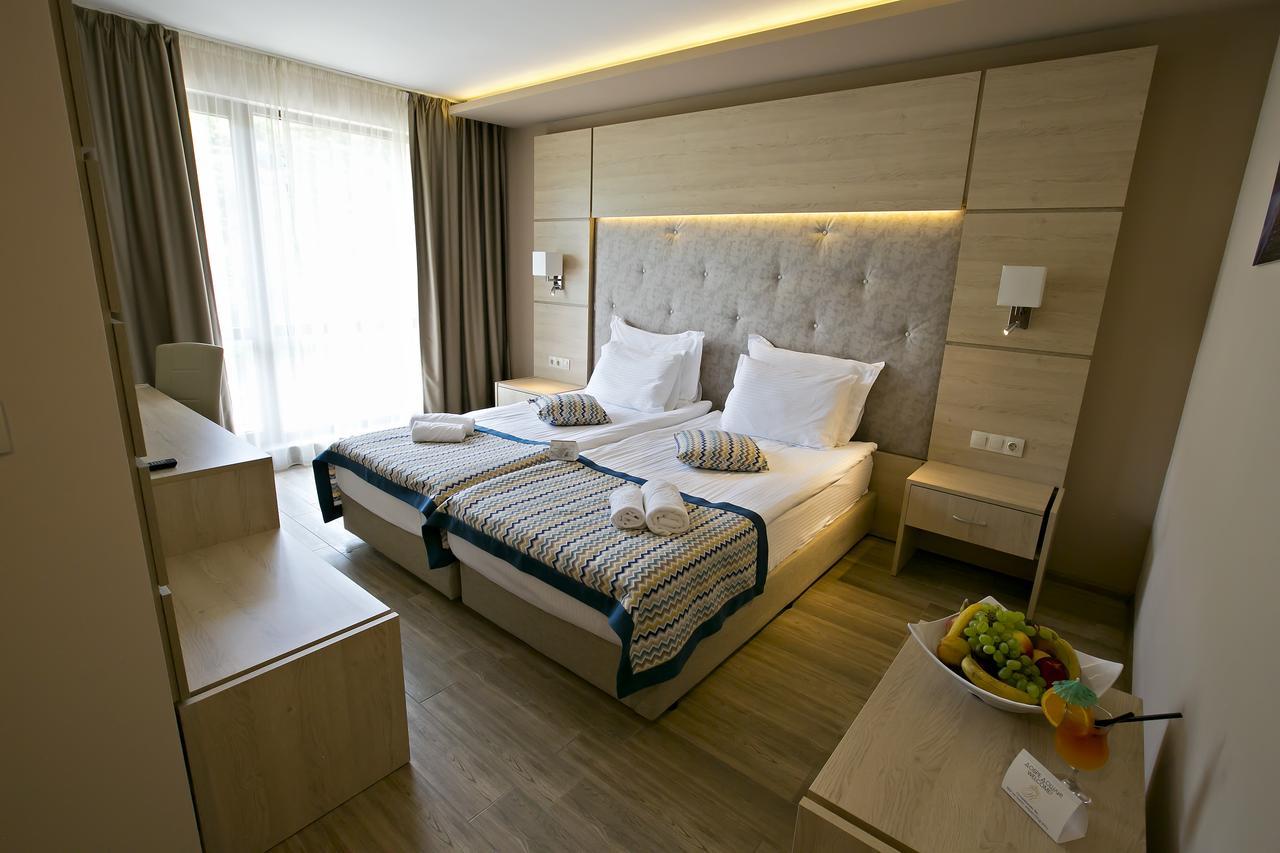 Royal Grand Hotel And Spa Καβάρνα Εξωτερικό φωτογραφία